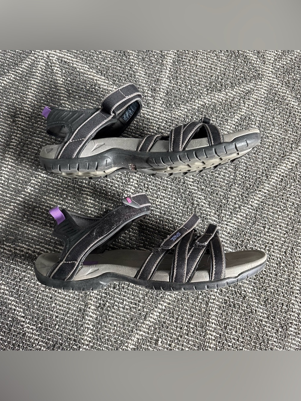 Teva Women's Tirra Black Ourple Strappy Sport Sandals Size 11 Hiking Outdoor - Picture 3 of 11